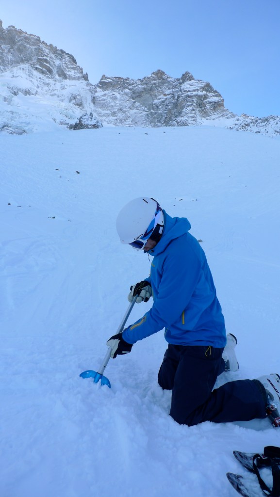 The anodised aluminium blade on the Mammut Alugator Shovel coped well with hard snow.