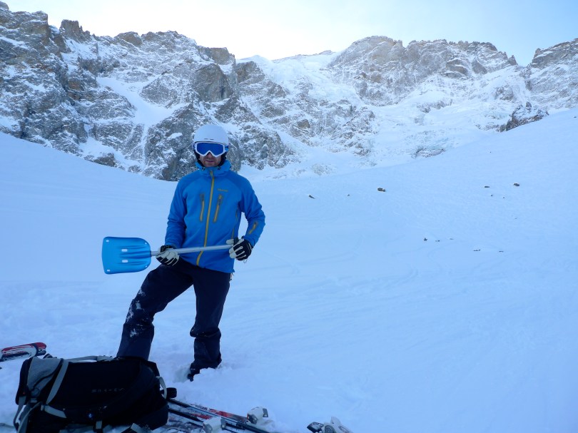 James Parkinson with the Mammut Alugator Shovel in the off piste ski heaven of the Vallons De La Meije, La Grave, France.
