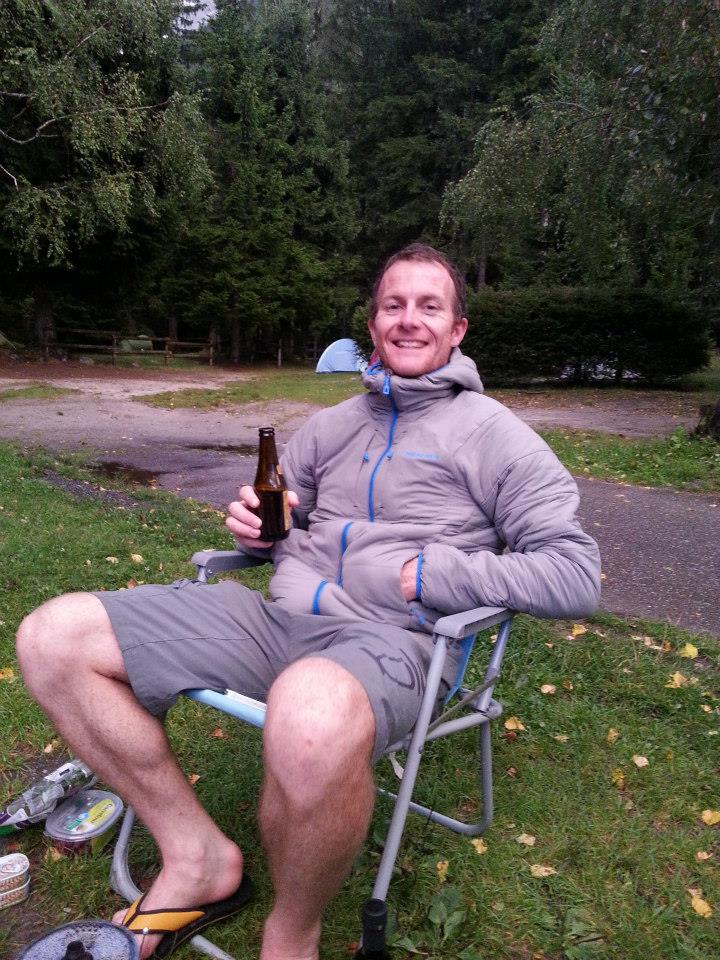 Patagonia Nano-Air Hoody: a thorough testing! Not quite in the pub ;-)