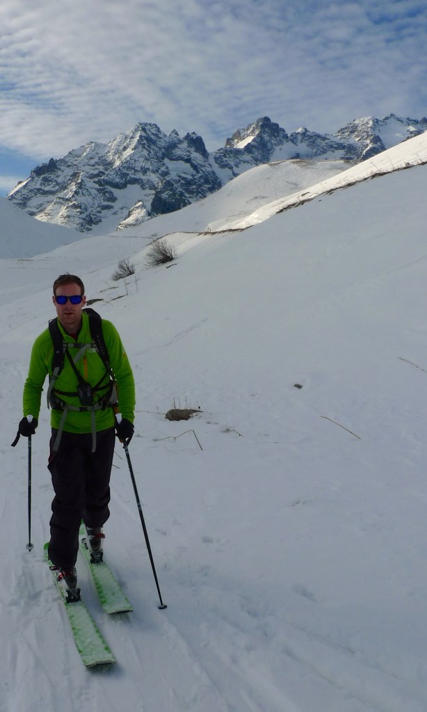 James takes the super versatile Storm Shadow Jacket from TNF for a spin. Great worn as a midlayer whilst skinning up hill.