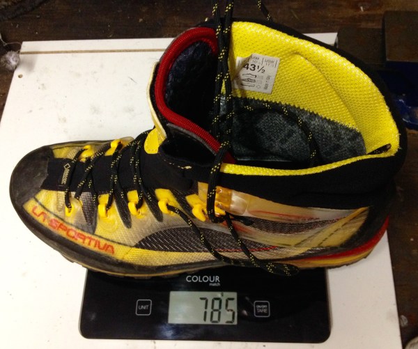 La Sortiva Trango Cube weight 785 grams size 43