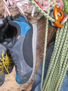 The heel tabs were nice and big but they would be better offset.