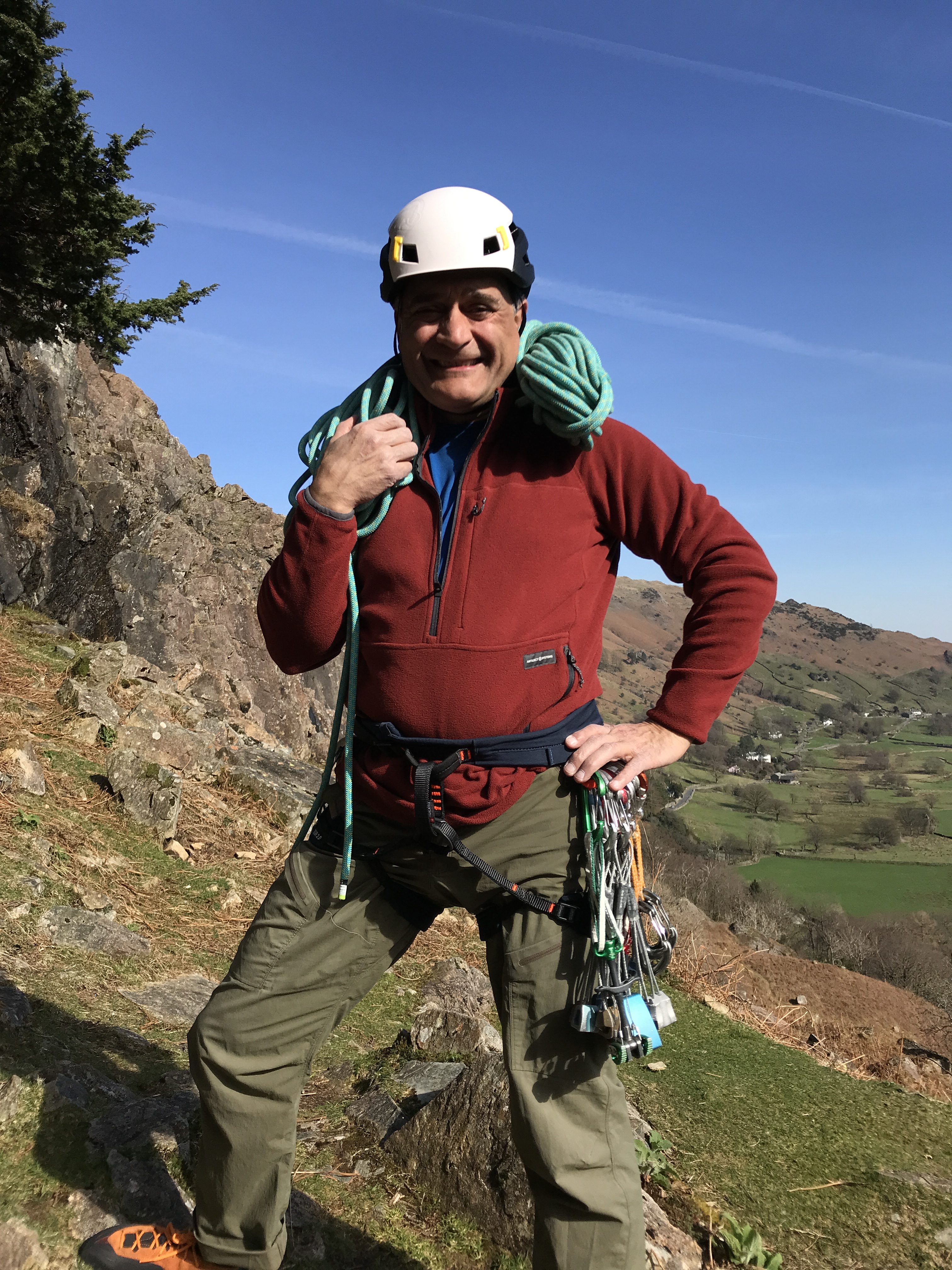 Artilect Halfmoon Bio Pullover Review 2023 – Climbing Gear Reviews